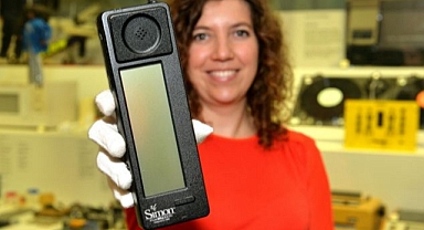 Dünyadaki ilk akıllı cep telefonu ''Simon''