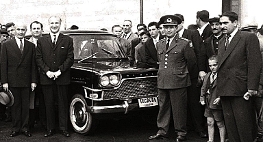 Türkiye'nin ilk yerli otomobili Devrim 1961 yılında yapıldı