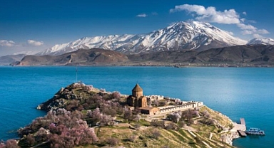 Türkiye'nin En Büyük Gölü: Van