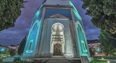 Bursa’nın En Büyük 2. Camiisi: Yeşil Cami