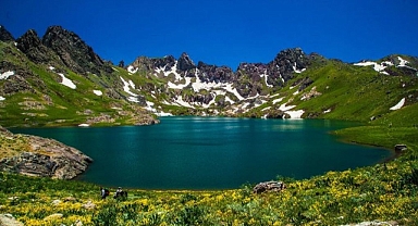 Hakkari’nin En Ünlü Dağcılık Rotası: Cilo Dağı