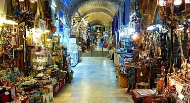 İzmir’in En Eski 2. Pazarı: Kemeraltı Çarşısı