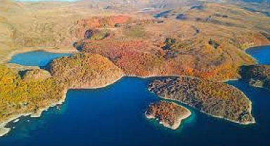 Türkiye'nin En Yüksek Krater Gölü: Nemrut Krater Gölü
