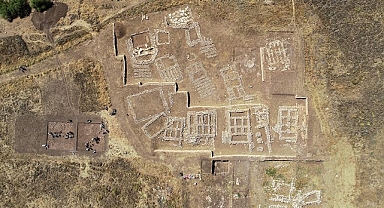 Türkiye'nin En Eski Mezarlık Alanı: Çayönü Höyüğü